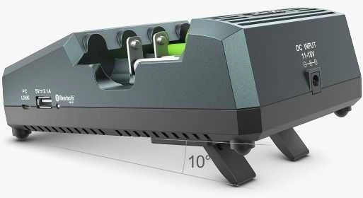 SkyRC MC3000 įkroviklis