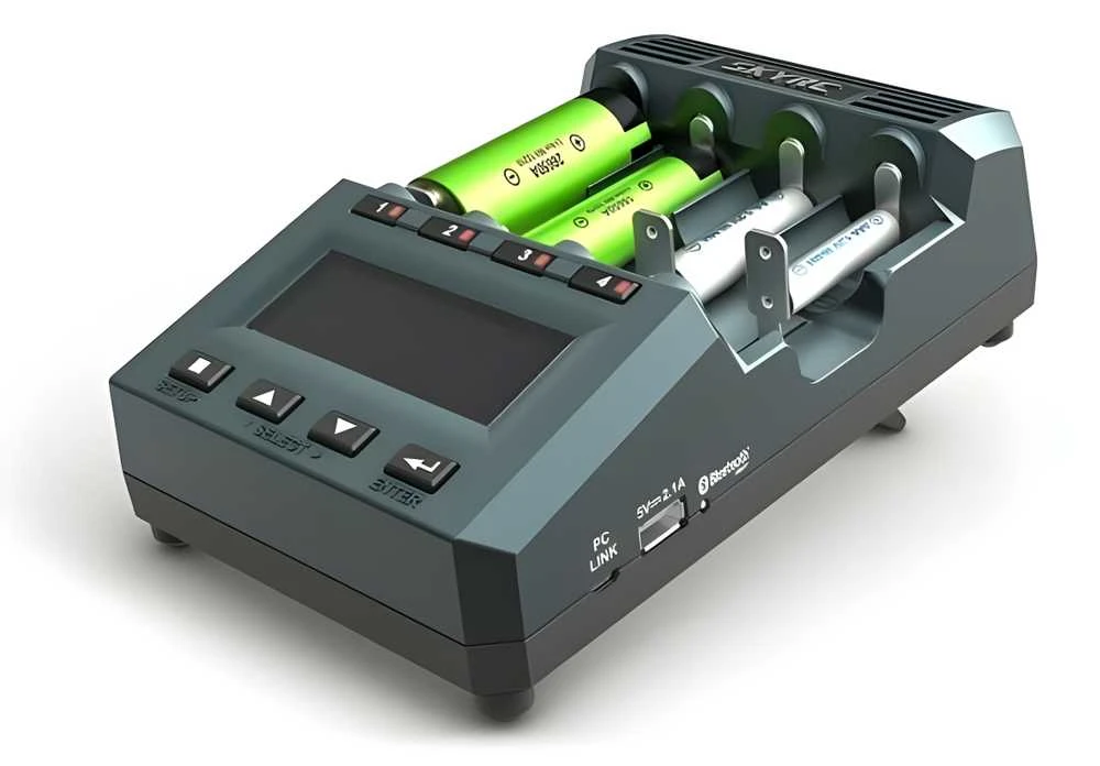 SkyRC MC3000 įkroviklis