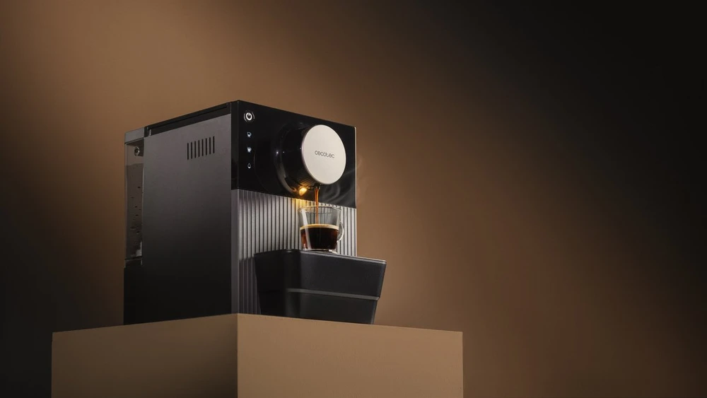 Cecotec superautomatinis kavos aparatas Cremmaet Cube 1350 W, 19 bar, integruotas malūnėlis