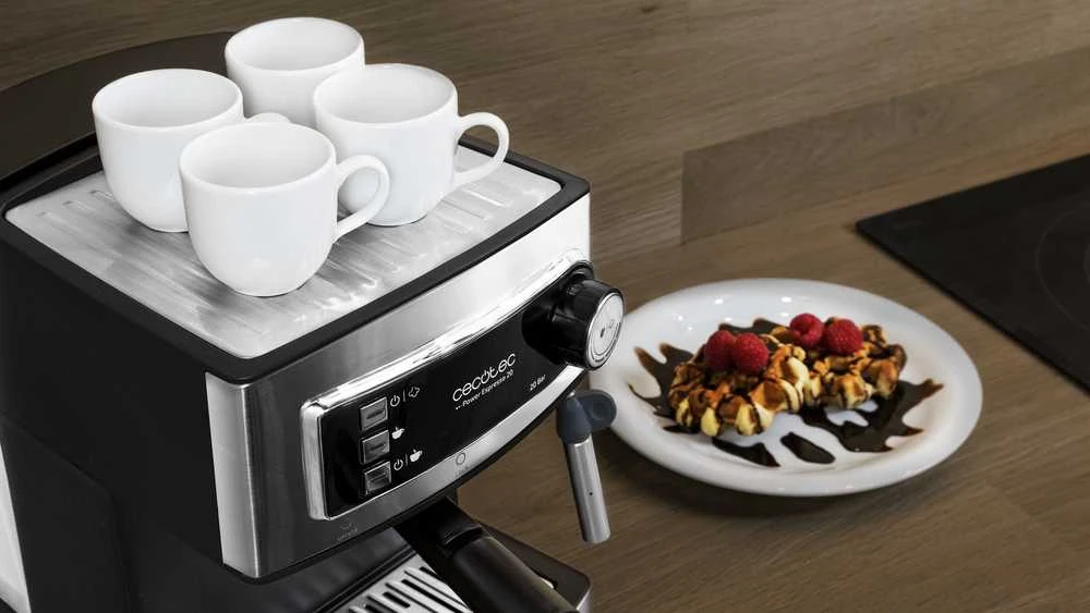 Cecotec kavos aparatas Power Espresso 20, 850 W, 20 bar, modelis 01503