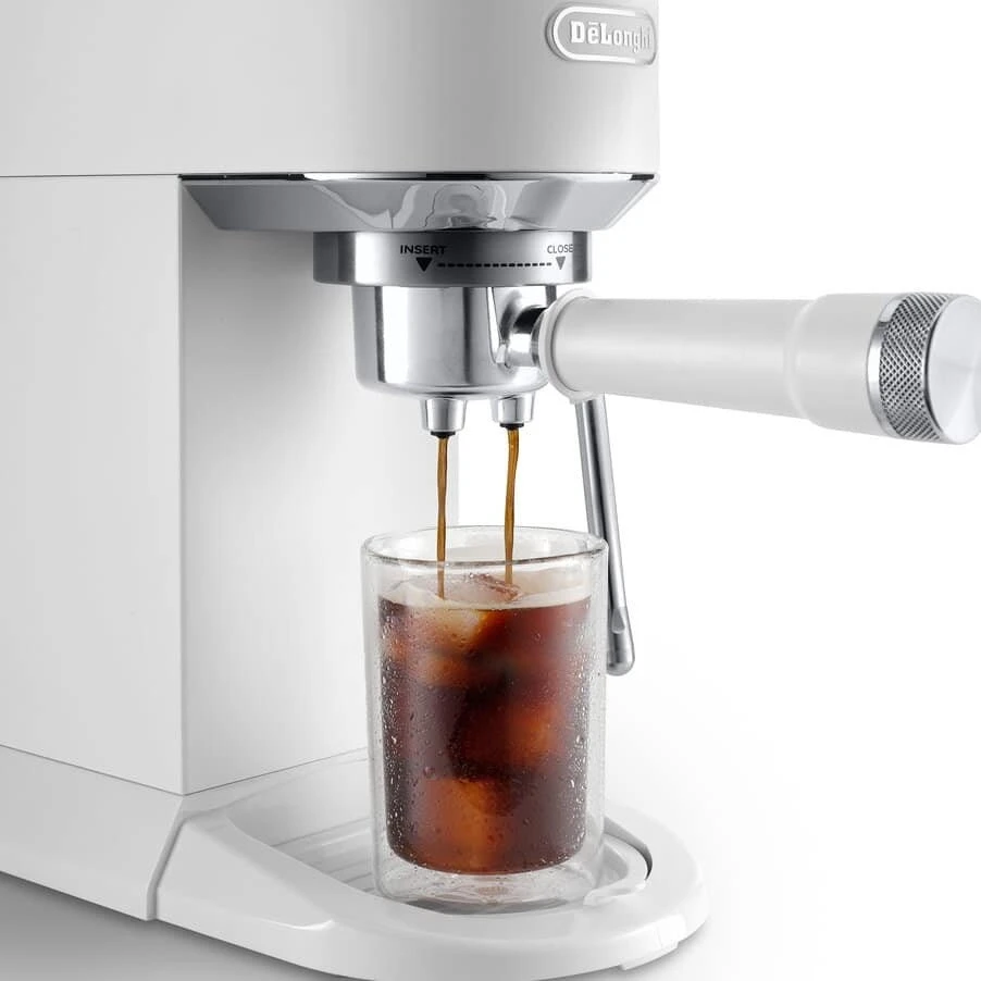 Pusiau automatinis kavos aparatas DeLonghi EC890.WI