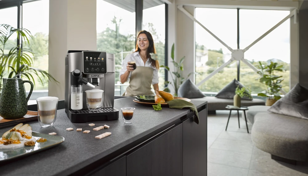 Kavos Aparatas - DeLonghi Magnifica Start ECAM220.91.TB 1,8 L 1 450 W Juodas Titanas