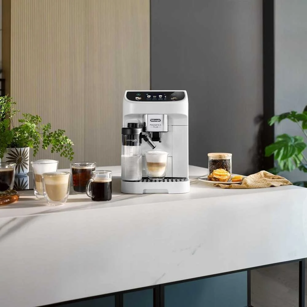 Kavos aparatas De'Longhi Magnifica Plus ECAM 320.60.W balta