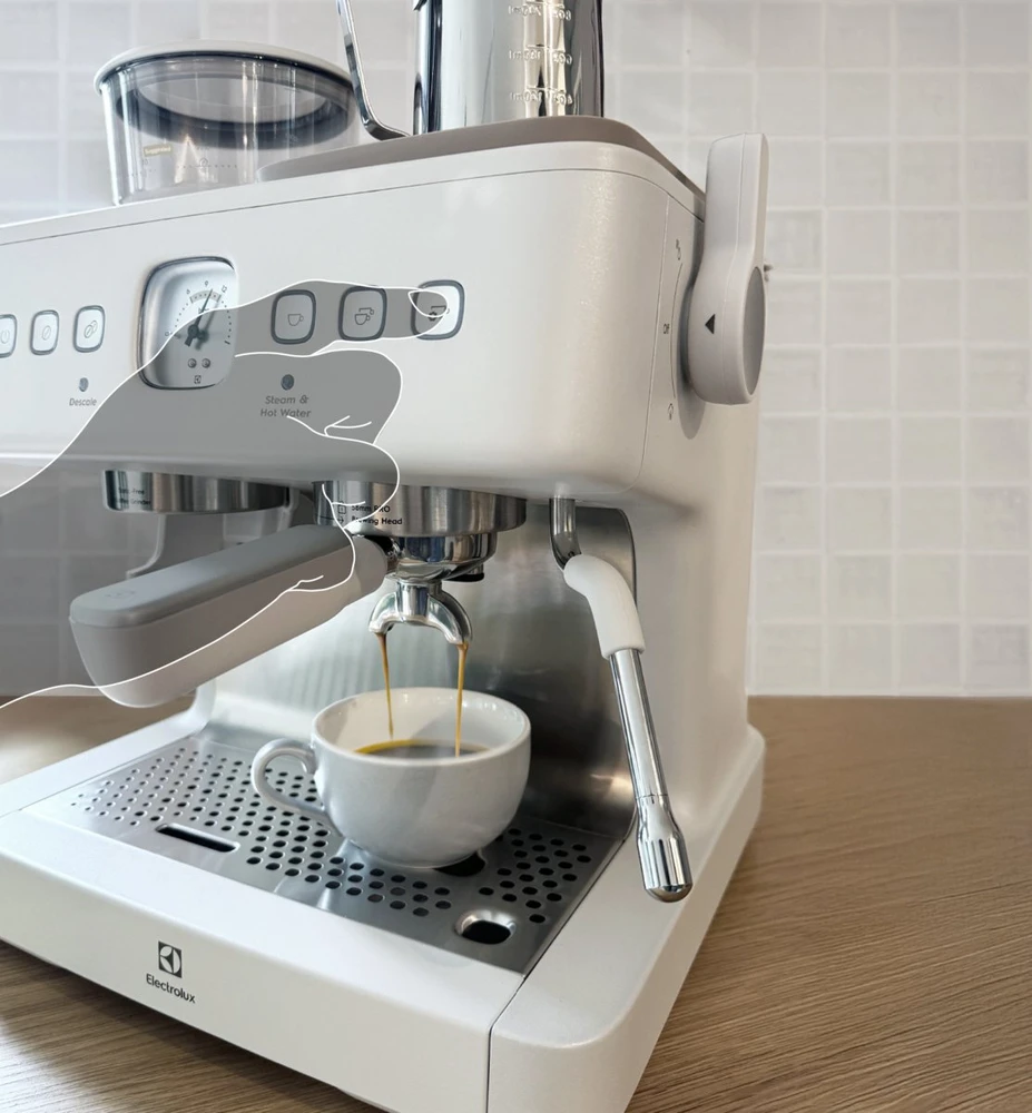 Electrolux 800 Series E8EC1-8SW Espresso kavos aparatas su malūnėliu - Baltas