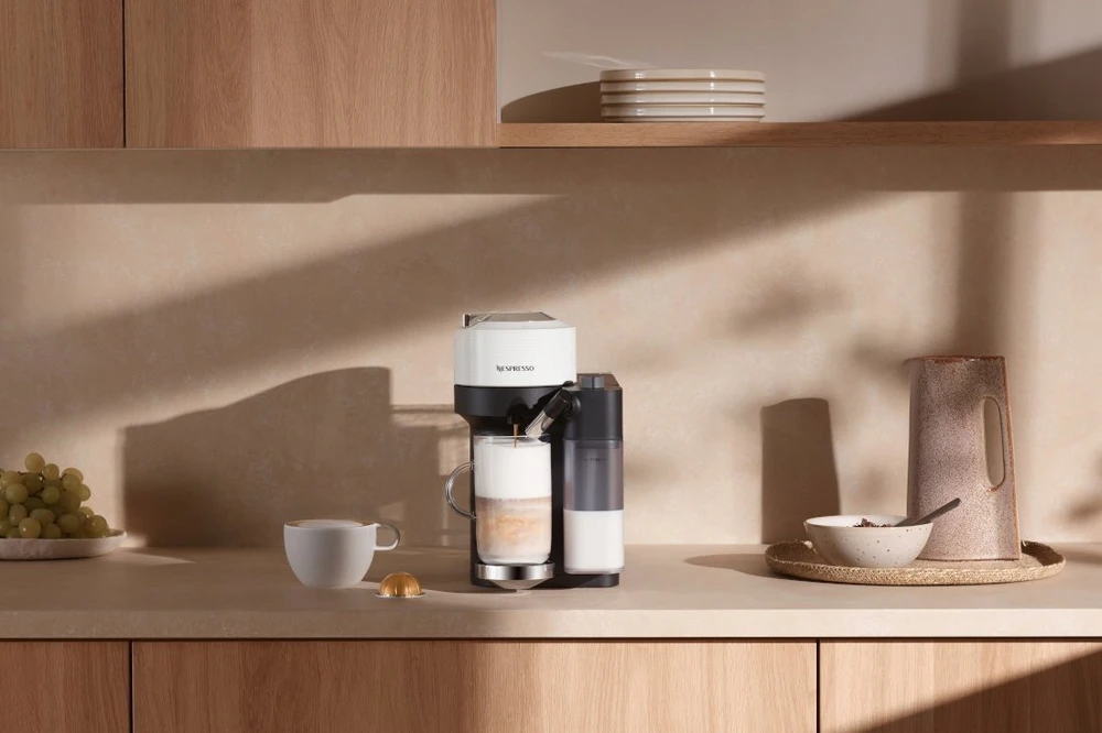 Kapsulinis kavos aparatas Nespresso Vertuo Latte