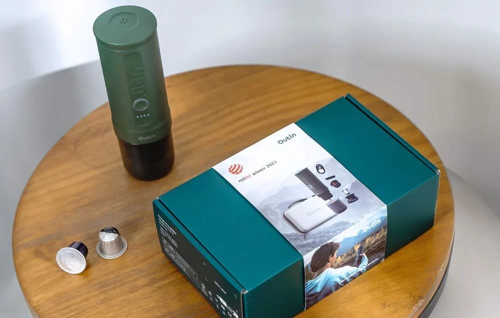 Outin Nano 7500 mAh nešiojamasis kavos virimo aparatas (žalias) + apsauginis dėklas