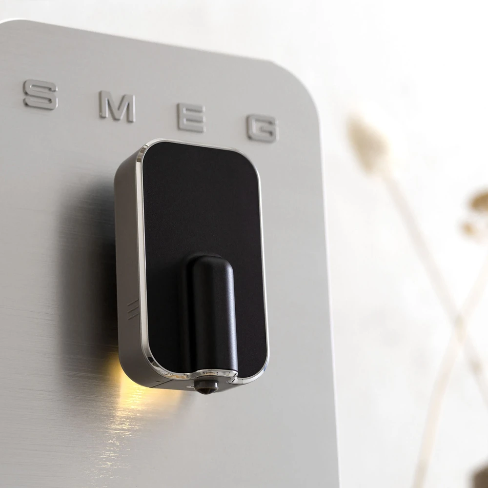 Kavos aparatas Smeg BCC11BLMEU