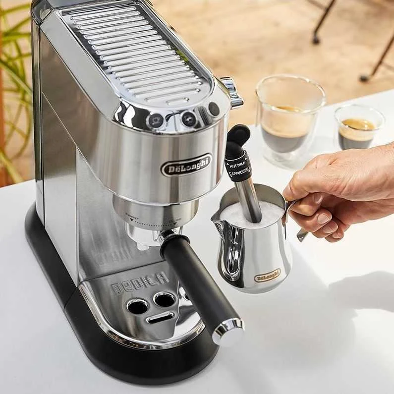 Kavos aparatas DeLonghi EC 685.M
