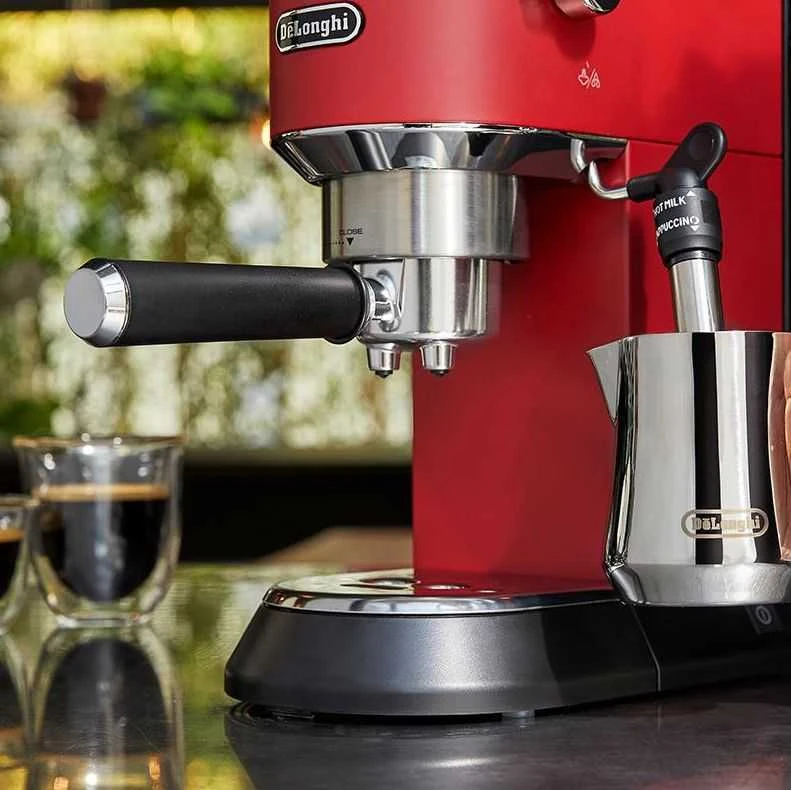 DeLonghi kavos aparatas EC 685.R