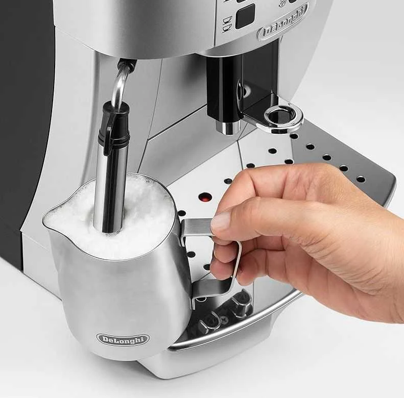 Kavos aparatas DeLonghi ECAM22.110.SB