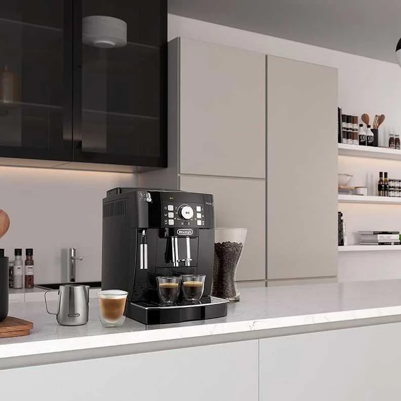 Kavos aparatas Delonghi MAGNIFICA S ECAM 21.117.B