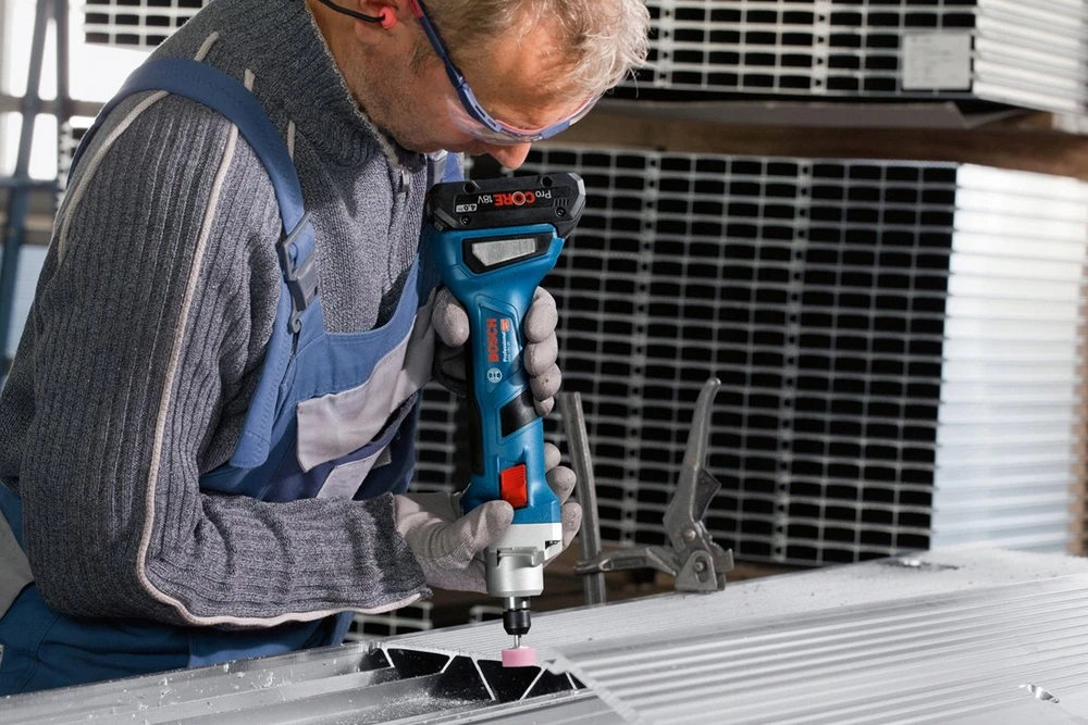 Bosch GGS 18V-20, be akumuliatoriaus ir kroviklio, C