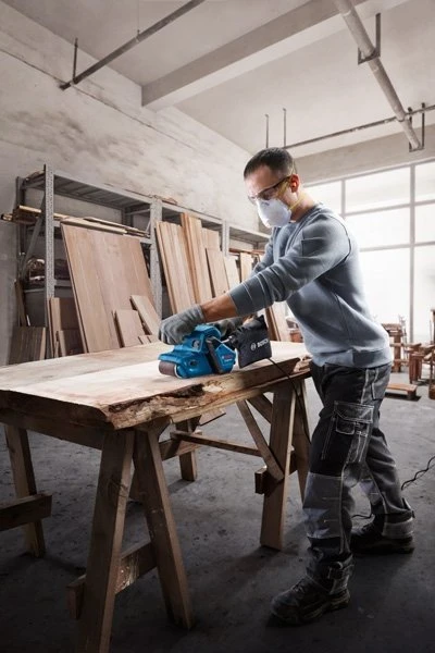 Elektrinis juostinis šlifuoklis Bosch Professional GBS 750