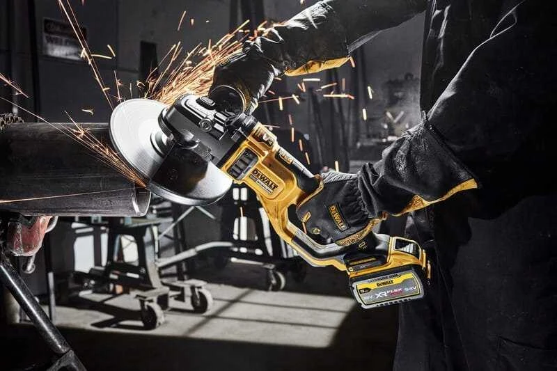 Kampinis šlifuoklis DeWalt DCG460N-XJ; 54 V (Be akumuliatoriaus ir pakrovėjo)