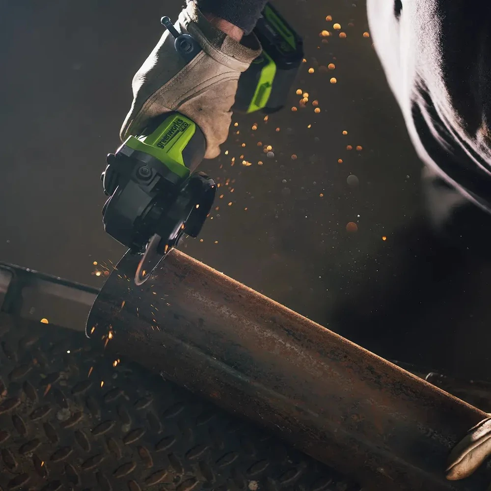 Kampinis šlifuoklis Greenworks AG590A; 24 V (be akumuliatoriaus ir pakrovėjo)