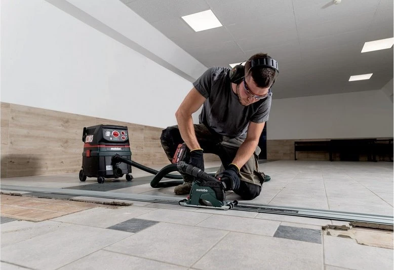 Kampinis šlifuoklis Metabo WB 18 LT BL 11-125 QUICK; 18 V (be akumuliatoriaus ir pakrovėjo)