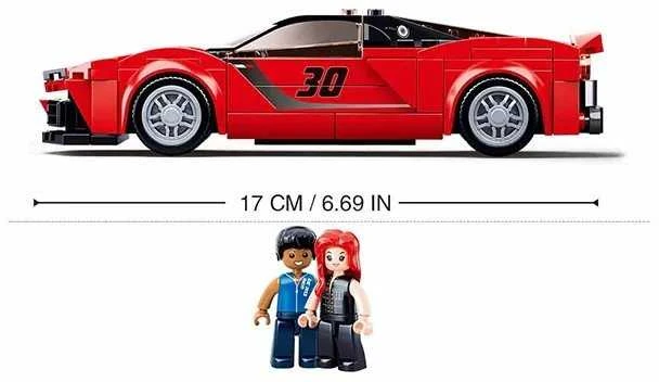 Sluban KONSTRUKTORIUS LENKTYNINIS AUTOMOBILIS