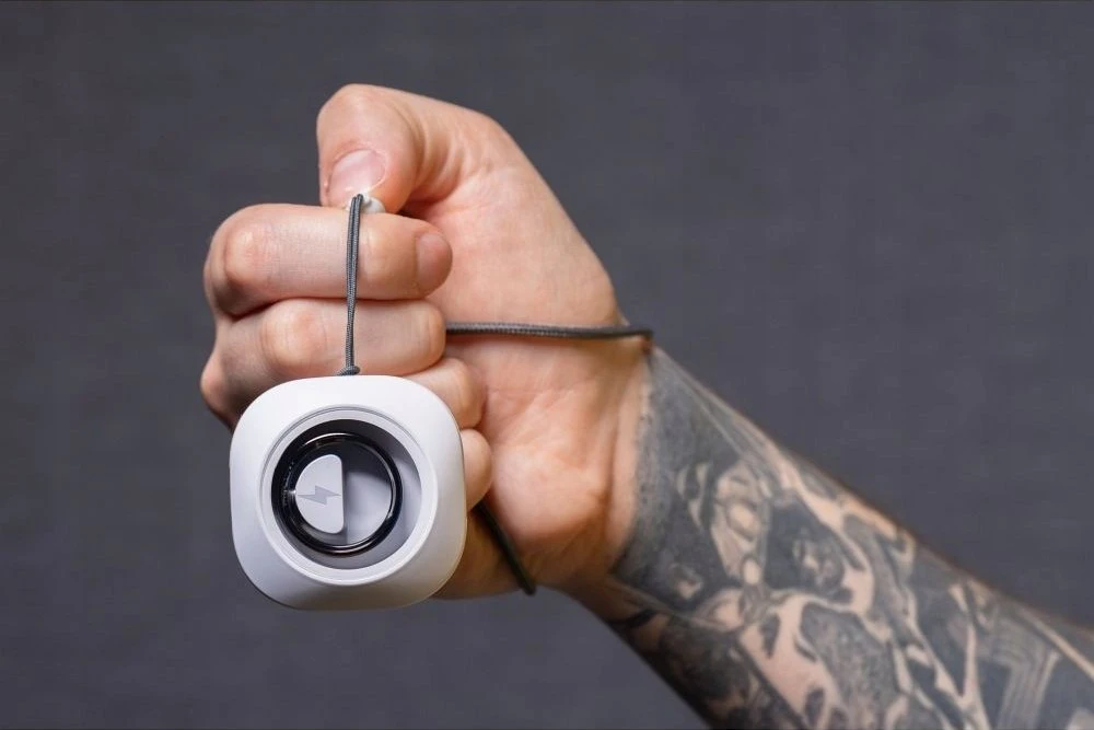OEM Smart Ring R11M - išmanusis plieno žiedas su įkrovimo dėžute, 8 dydis (18,1 mm), juodas