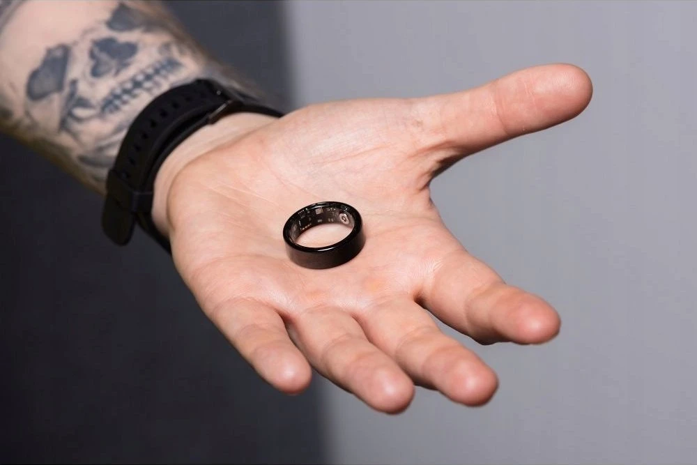 OEM Smart Ring R11M - išmanusis plieno žiedas su įkrovimo dėžute, 8 dydis (18,1 mm), juodas