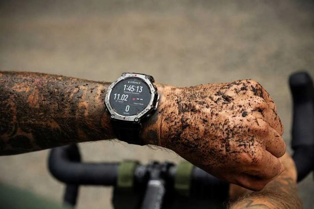 Išmanusis laikrodis Amazfit T-Rex 3, Nerudijančio plieno korpusas su rudos spalvos silikoniniu dirželiu