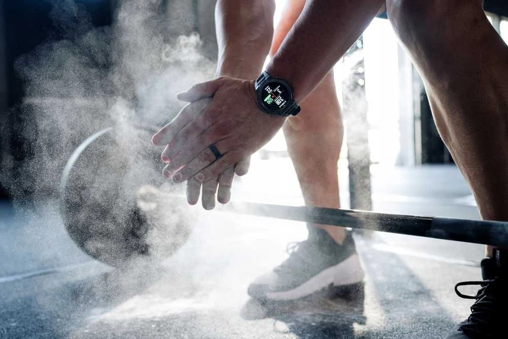 Išmanusis laikrodis Amazfit T-Rex 3, Nerudijančio plieno korpusas su rudos spalvos silikoniniu dirželiu