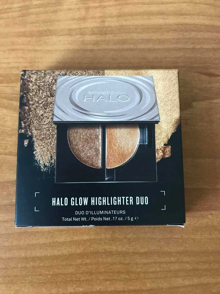 „Smashbox Halo Healthy Glow“ šviesinamųjų šviestuvų paletė „Golden Bronze“, 5 g