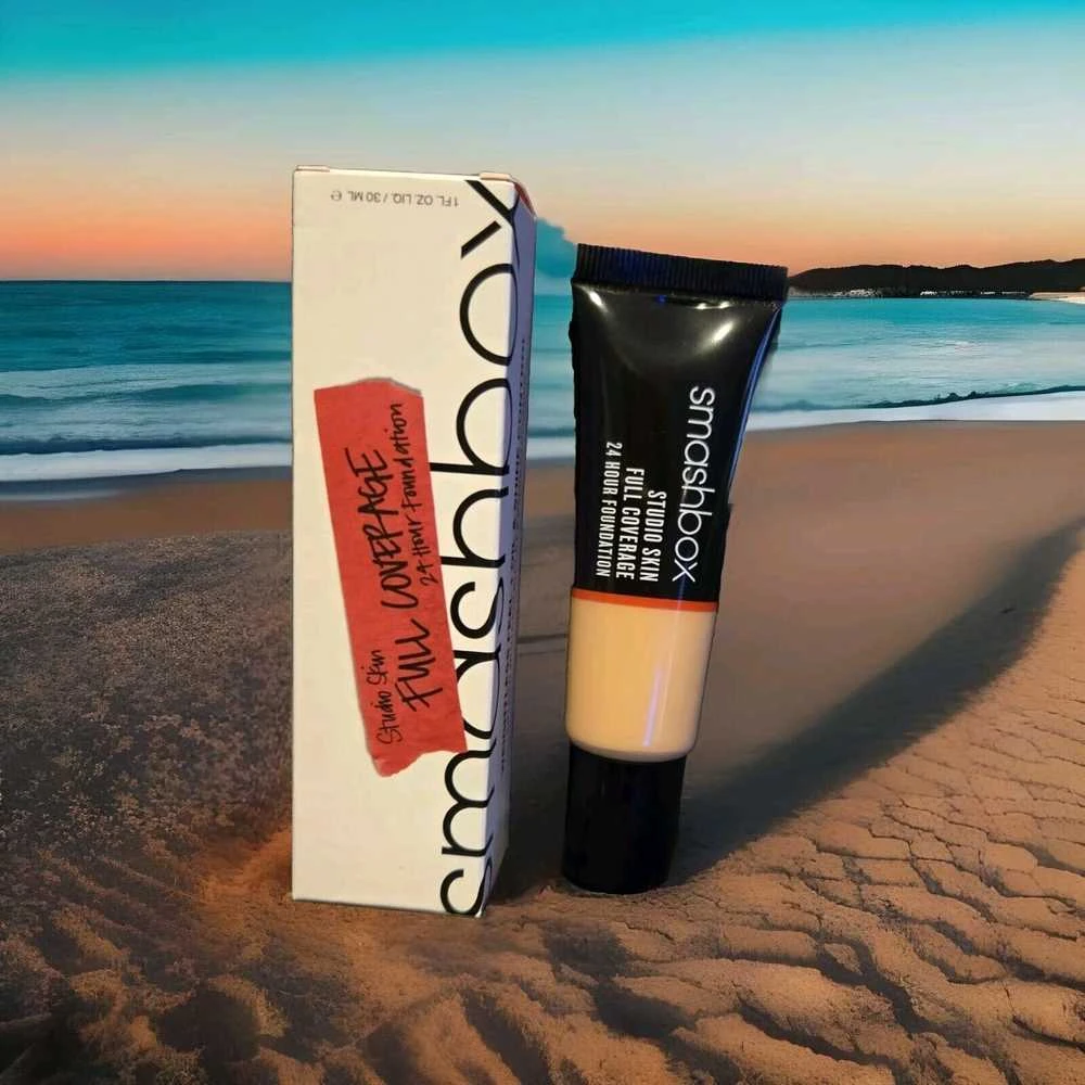 „Smashbox Studio Skin High Cover“ dangaus makiažo pagrindas 2.25 Light-Medium Cool + Hints Of Peach, 30 ml