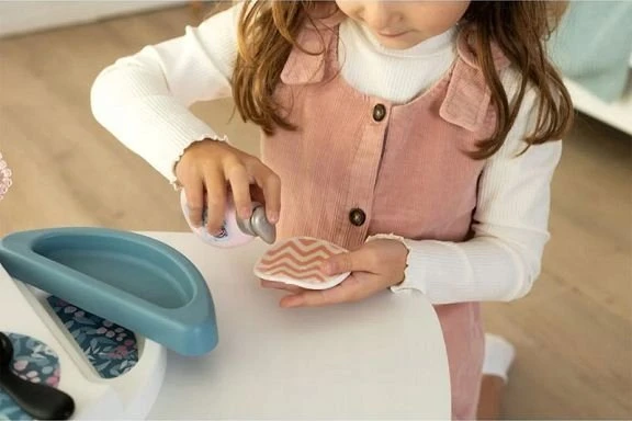 Smoby Vaikiškas kosmetikos rinkinys su veidrodėliu ir papuošalais