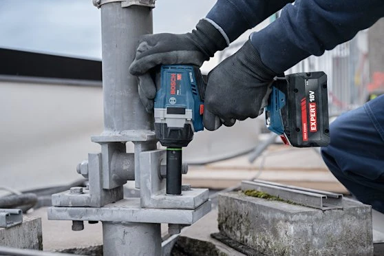 Bosch GDS18V-750 (be akumuliatoriaus ir kroviklio, L) Belaidis smūginis suktuvas
