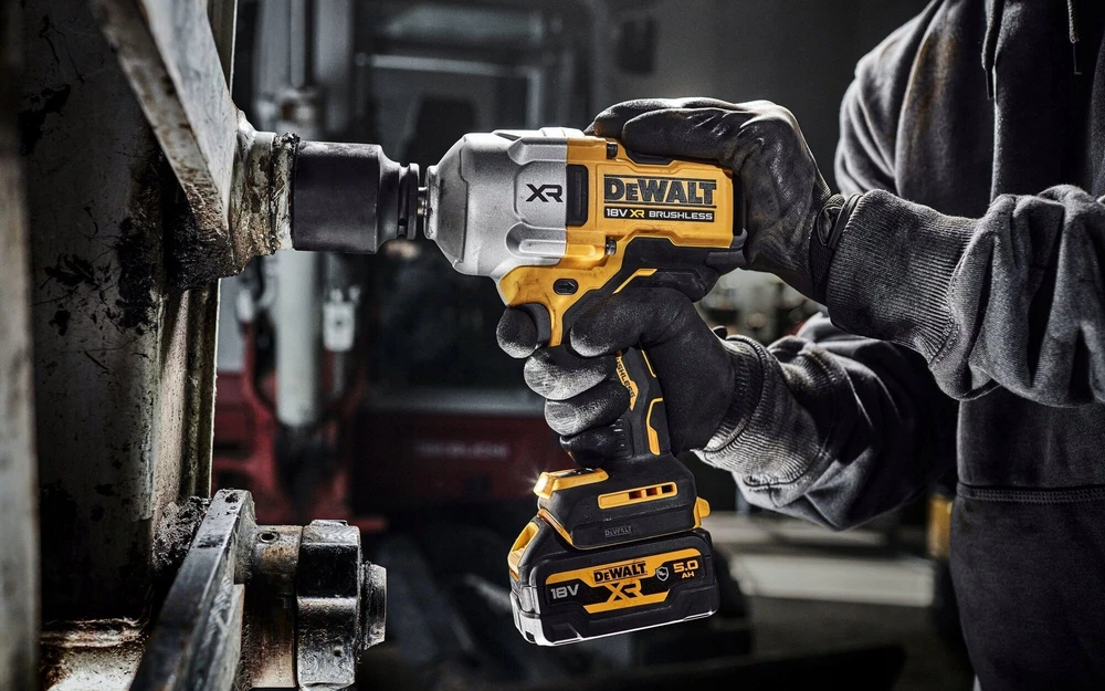Smūginis veržliasūkis DeWalt DCF961H2G-QW; 18 V; 1/2''; 2x5,0 Ah akum.