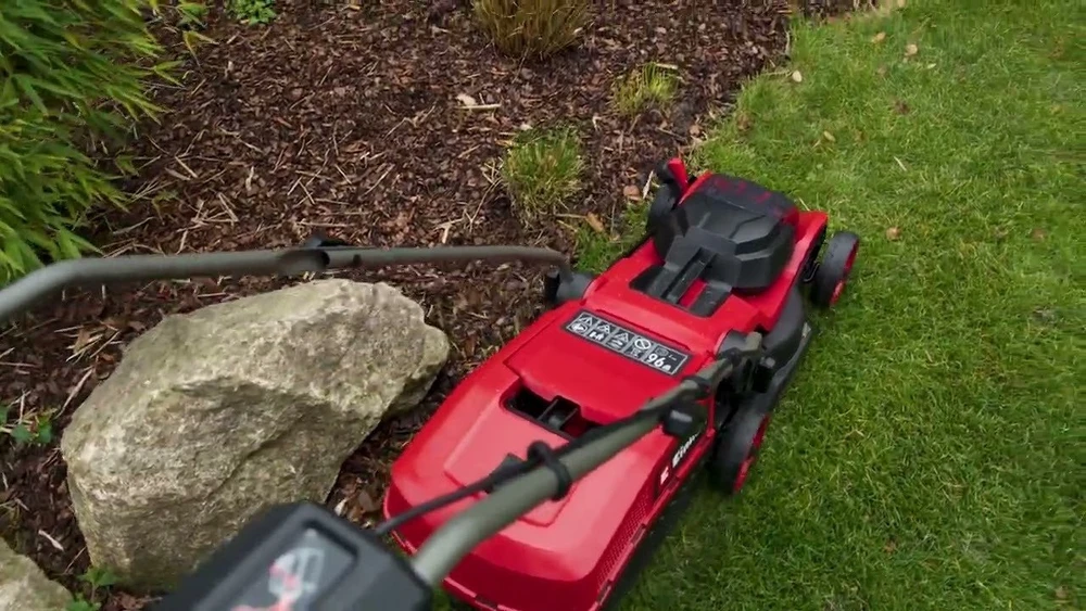 EINHELL AKUMULIATORINĖ VEJAPJOVĖ GE-CM 18/32 C Li BL-SOLO