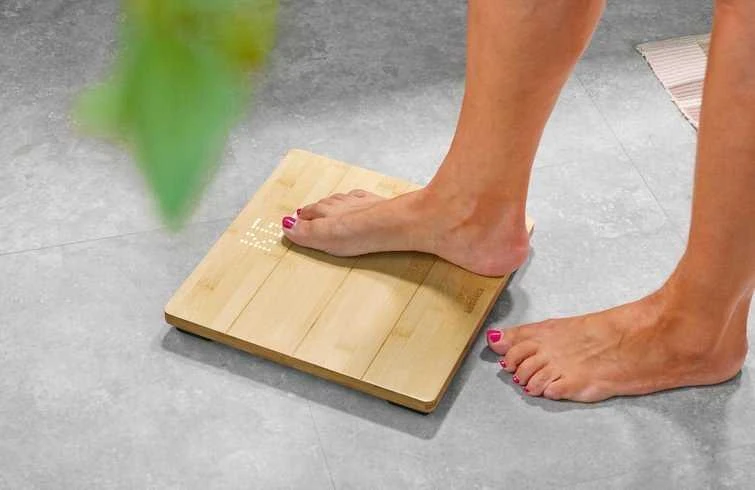 Skaitmeninės Svarstyklės - Soehnle Style Sense Bamboo Magic 180kg 100g Ruda