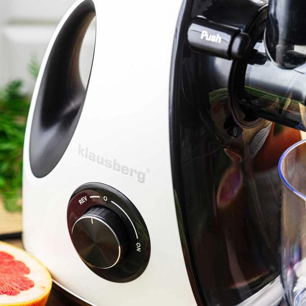 Sulčiaspaudė Lėtaeigė sulčiaspaudė vaisiams ir daržovėms, horizontali su rankena, 150 W, balta, Klausberg, kb-7864