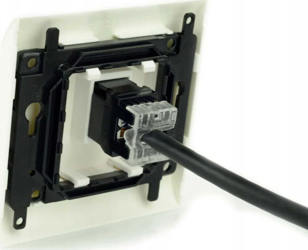 Solarix savisriegio raktinis akmuo CAT5E UTP RJ45 juodas SXKJ-5E-UTP-BK-SA