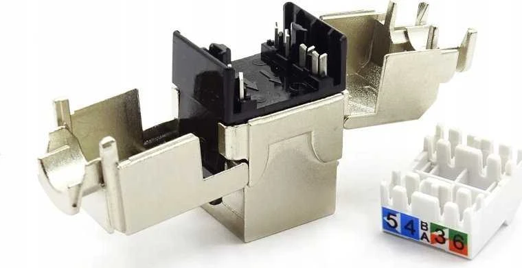 Solarix Solarix Savisriegio pagrindo akmuo CAT6 STP RJ45 SXKJ-6-STP-BK-SA