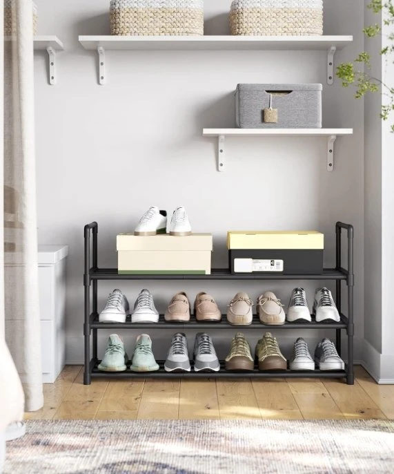 Songmics 3 lygių metalinė batų lentyna 30 x 116 x 55 cm, sukraunama viena ant kitos