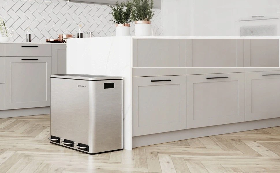 SONGMICS virtuvinė šiukšliadėžė su pedalu, 3 x 18 l, 3 skyriai, B07GJLDR31