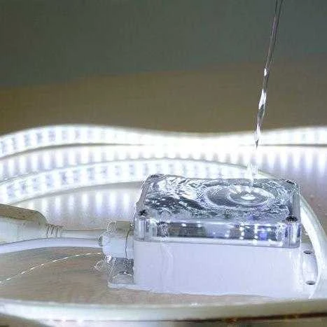 Sonoff IP66 Atsparus vandeniui Box instaliacinė dėžutė