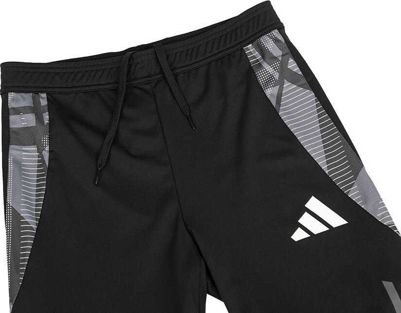 Šortai vyrams adidas Tiro 24 Competition 1/2 juoda IP1871 (M)