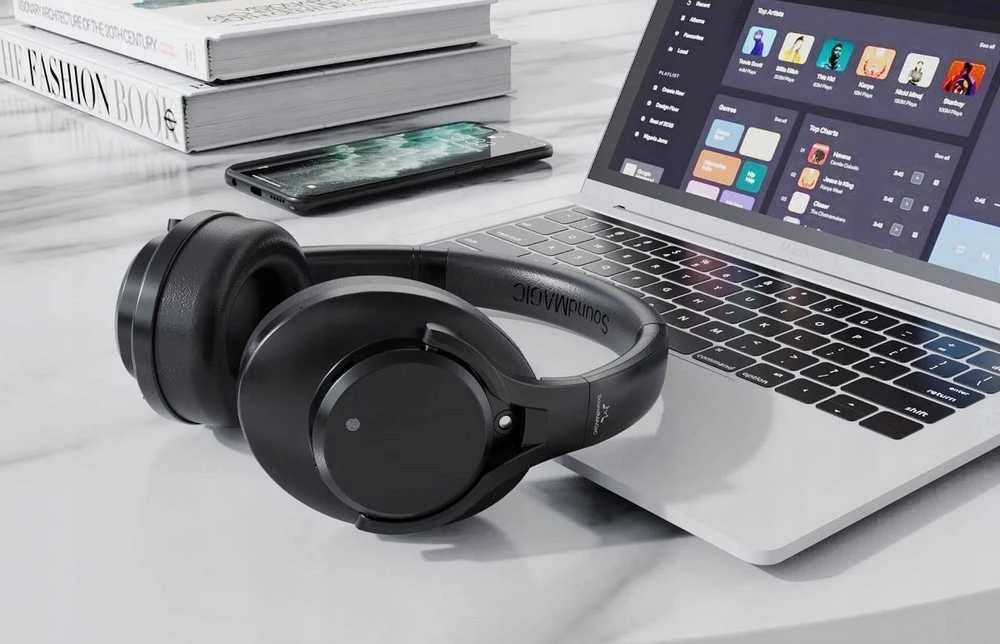 SoundMAGIC P58BT ANC belaidės ausinės prie kompiuterio