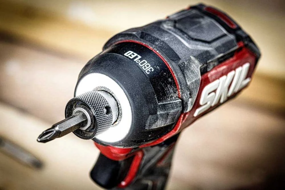 Smūginis suktuvas Skil 3225 CA; 20 V (be akumuliatoriaus ir pakrovėjo)