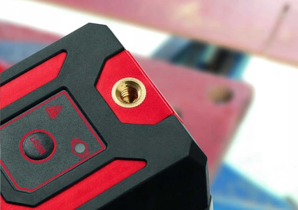 Skil Red Kryžminis lazerinis nivelyras Skil 1910 AA; 3,7 V; 1x1,2 Ah akum.