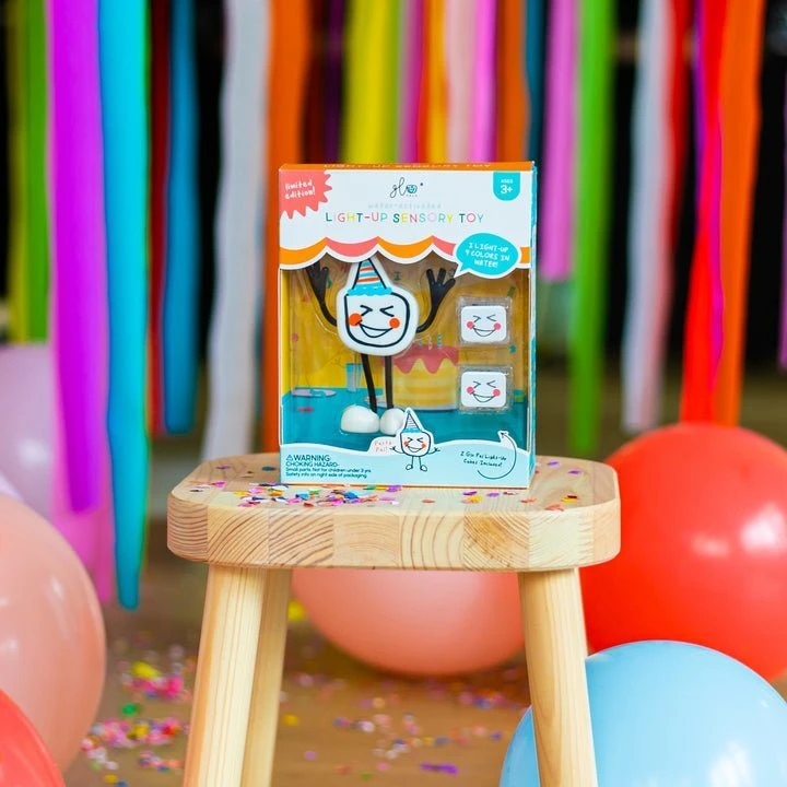Soxo Glo Pals, Party Pal vonios figūrėlė - rinkinys su dviem sensoriniais kubeliais, švytinčiais vandenyje