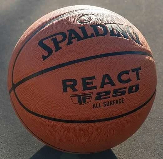 Krepšinio kamuolys SPALDING REACT TF250™ Dydis 6