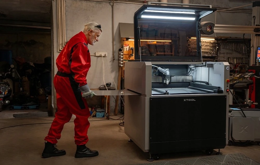 Lazerinis suvirinimo ir CNC pjovimo staklės xTool MetalFab 1200W