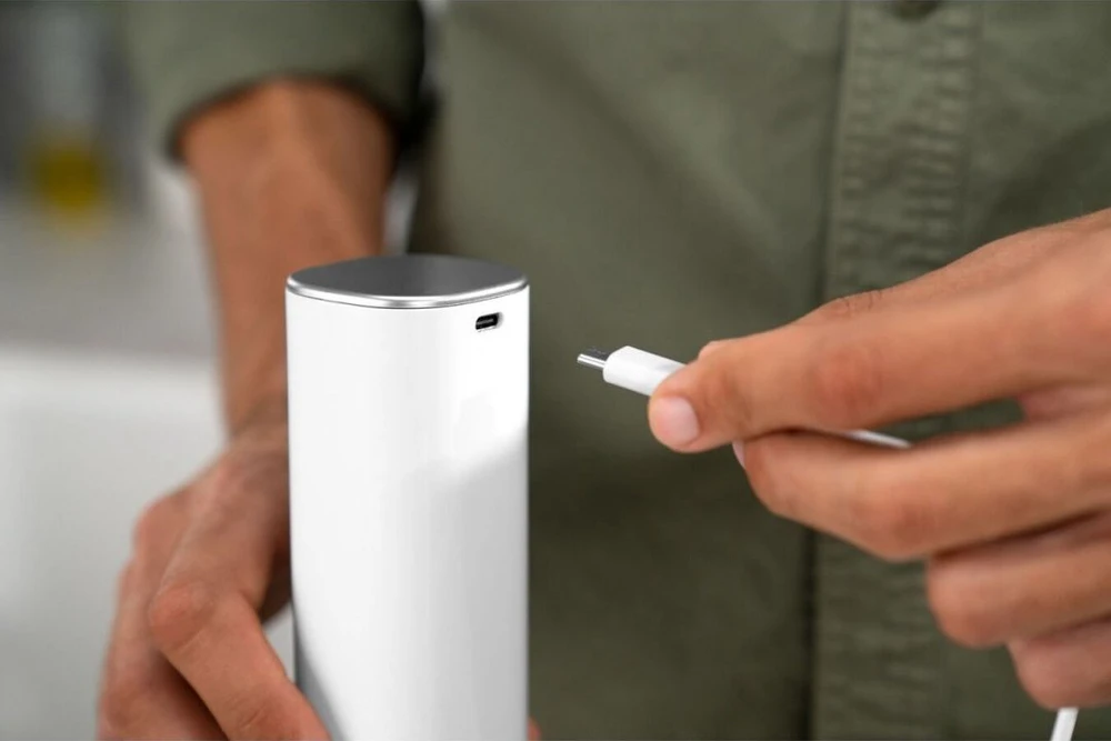 ZWILLING ENFINIGY Elektrinis druskos ir pipirų malūnėlių rinkinys, 2 vnt.