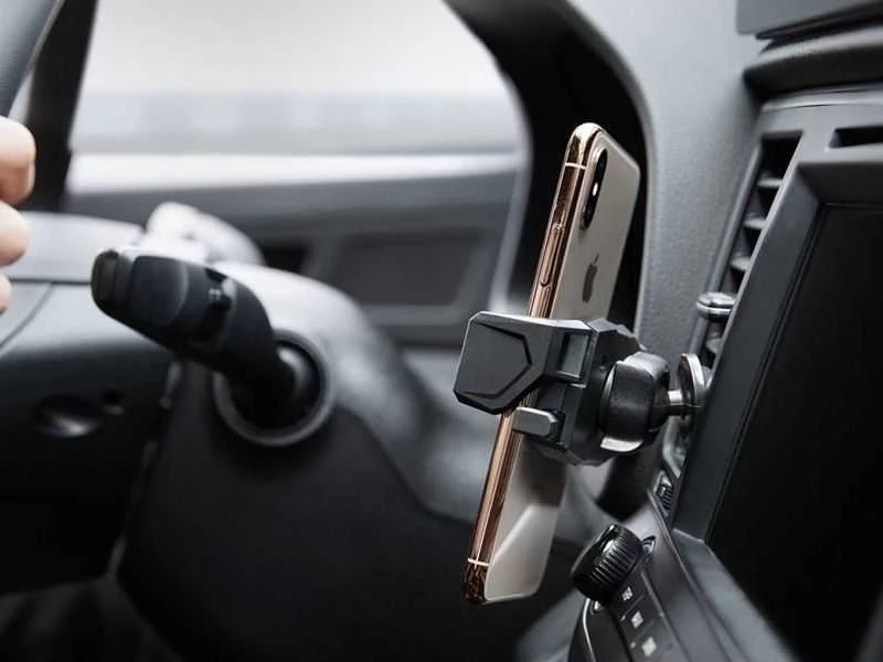 SPIGEN CLICK.R VENT AUTOMOBILIŲ MONTUVAS Juodas