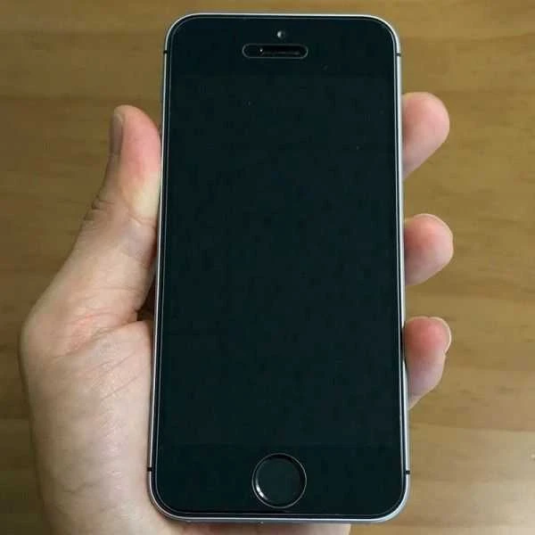 „Spigen Glas.tR SLIM HD“ 1 vnt. pakuotė – „Apple iPhone SE“ (2022/2020)/8/7