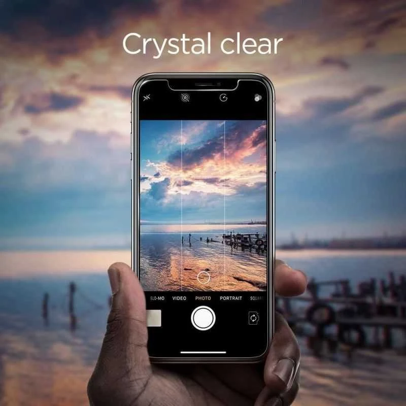 Spigen Glas.tR EZ Fit - iPhone XR