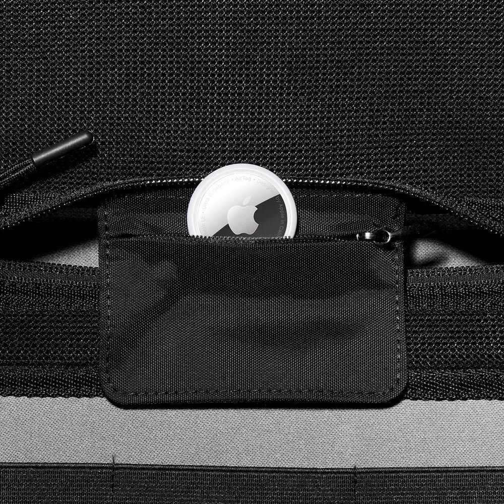 „Spigen Klasden“ dėklas, tamsiai pilkas – „Apple Vision Pro“